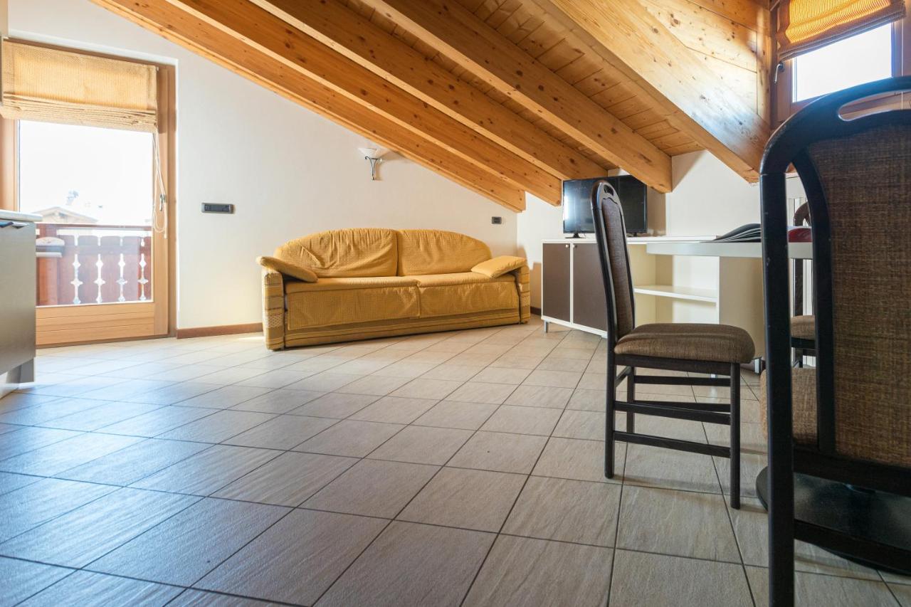 Chalet Kiara - Appartamenti Abar Livigno Dış mekan fotoğraf
