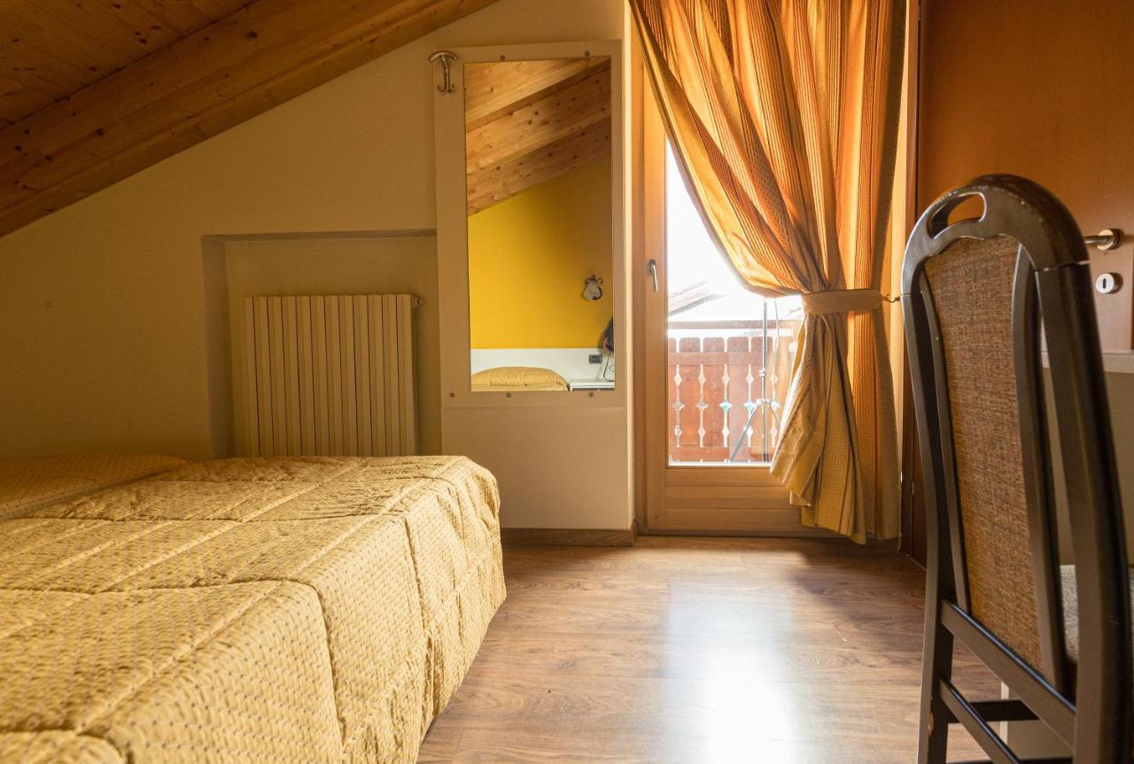 Chalet Kiara - Appartamenti Abar Livigno Dış mekan fotoğraf