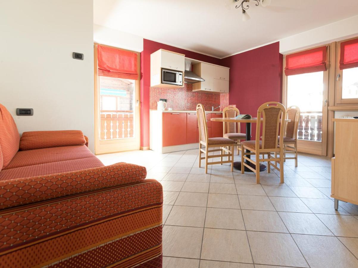 Chalet Kiara - Appartamenti Abar Livigno Dış mekan fotoğraf